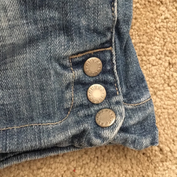 Guess Jeans denim button detail jean shorts - Picture 5 of 5